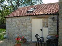 External View of Double Room self catering Accommodation with Ensuite